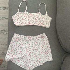 Amazon Floral Set